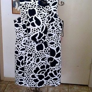 Just.. Taylor A line dress